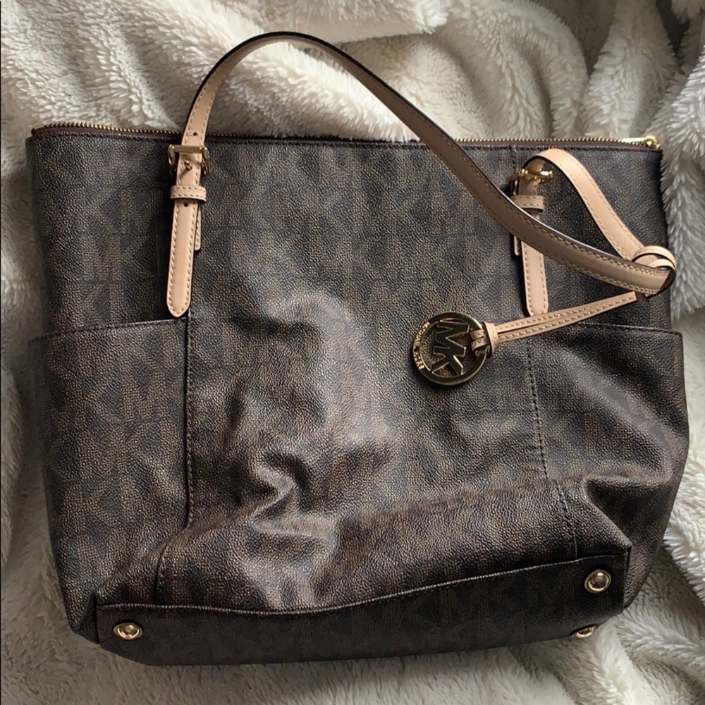 Micheal Kors Tote